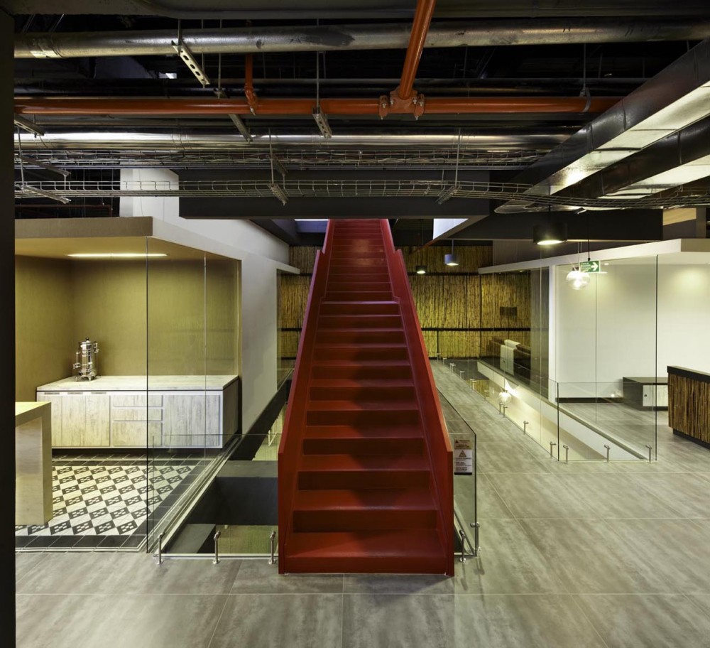 JWT Bogotá Headquarters / AEI Arquitectura e Interiores