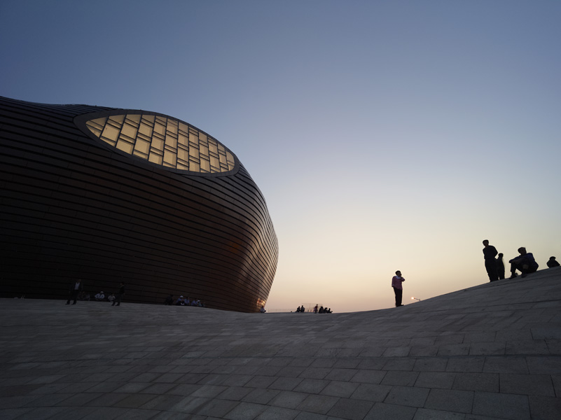 Ordos Art & City Museum / MAD Architects