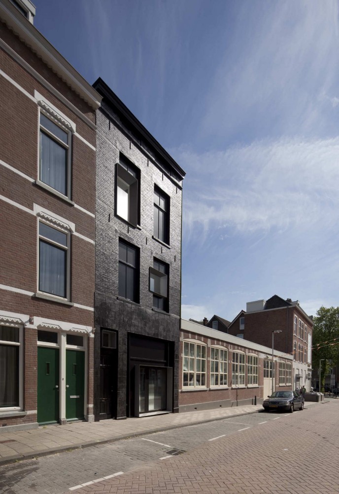 Black Pearl / Studio Rolf.fr + Zecc Architecten