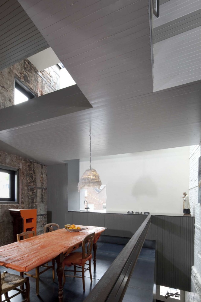 Black Pearl / Studio Rolf.fr + Zecc Architecten
