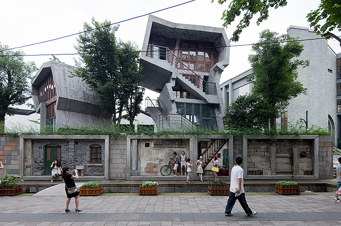 More photos of Wang Shu’s work by Iwan Baan