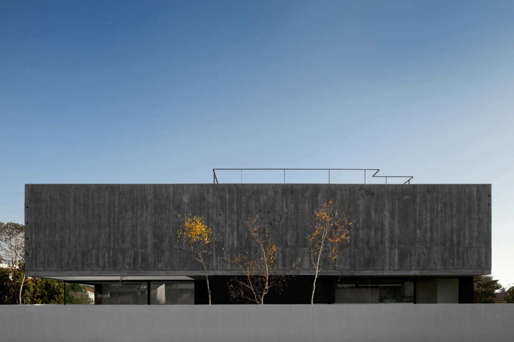 House In Juso / ARX Portugal + Stefano Riva