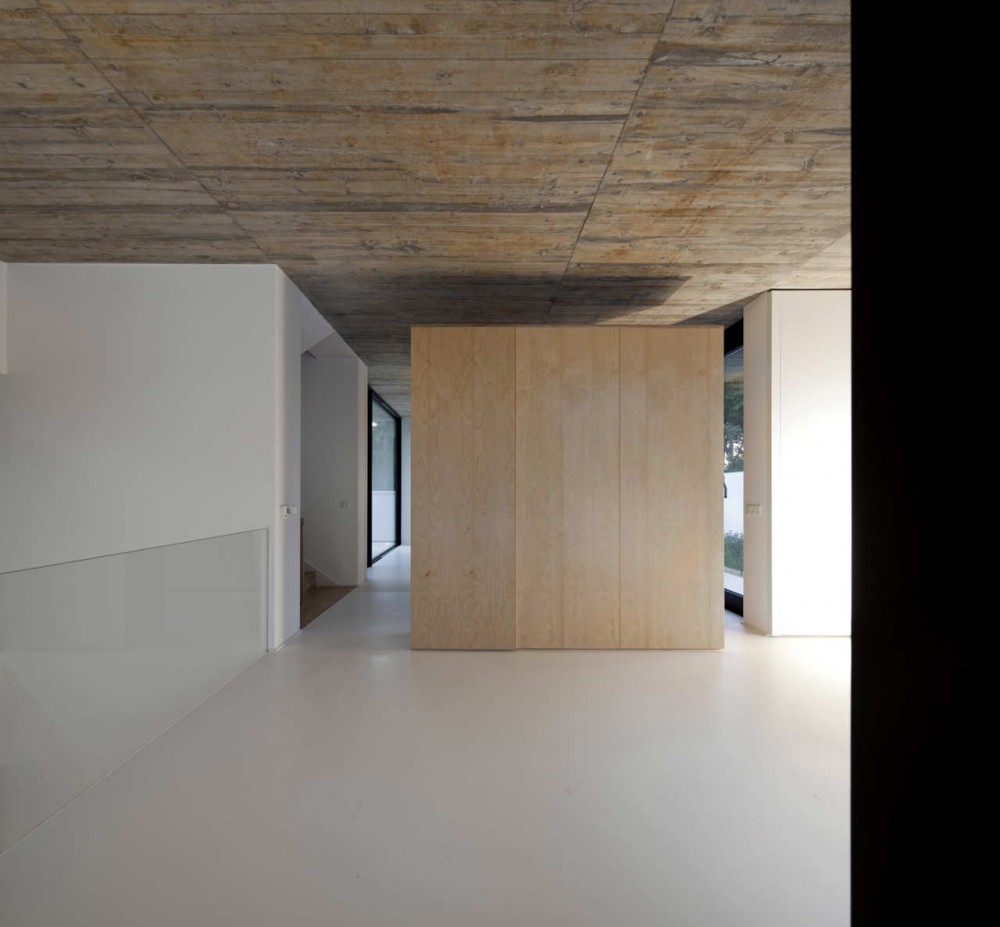 House In Juso / ARX Portugal + Stefano Riva