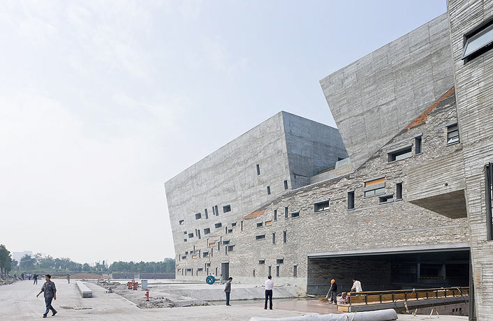 The Local Architect / Wang Shu