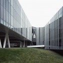 Agora Sociocultural Center / Rojo:Fernandez-Shaw & Liliana Obal © Hisao Suzuki