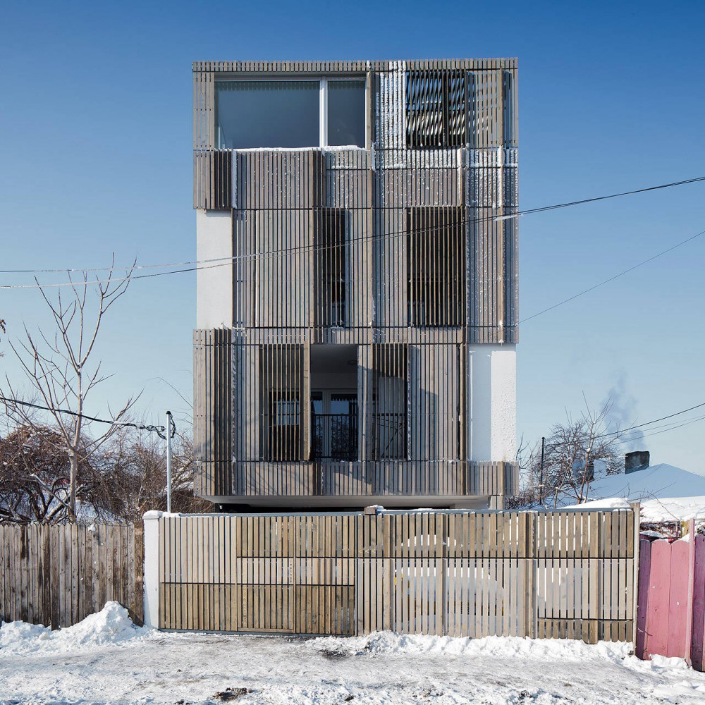 Residential Building in Bucharest / Synthesis Architecture