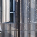 Residential Building In Bucharest / Synthesis Architecture Residential Building In Bucharest / Synthesis Architecture © Cosmin Dragomir