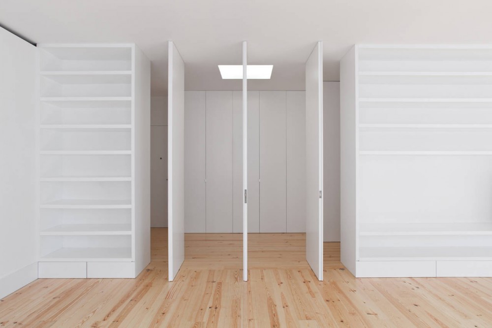 Apartment In Lapa / Construir Habitar Pensar Arquitectos