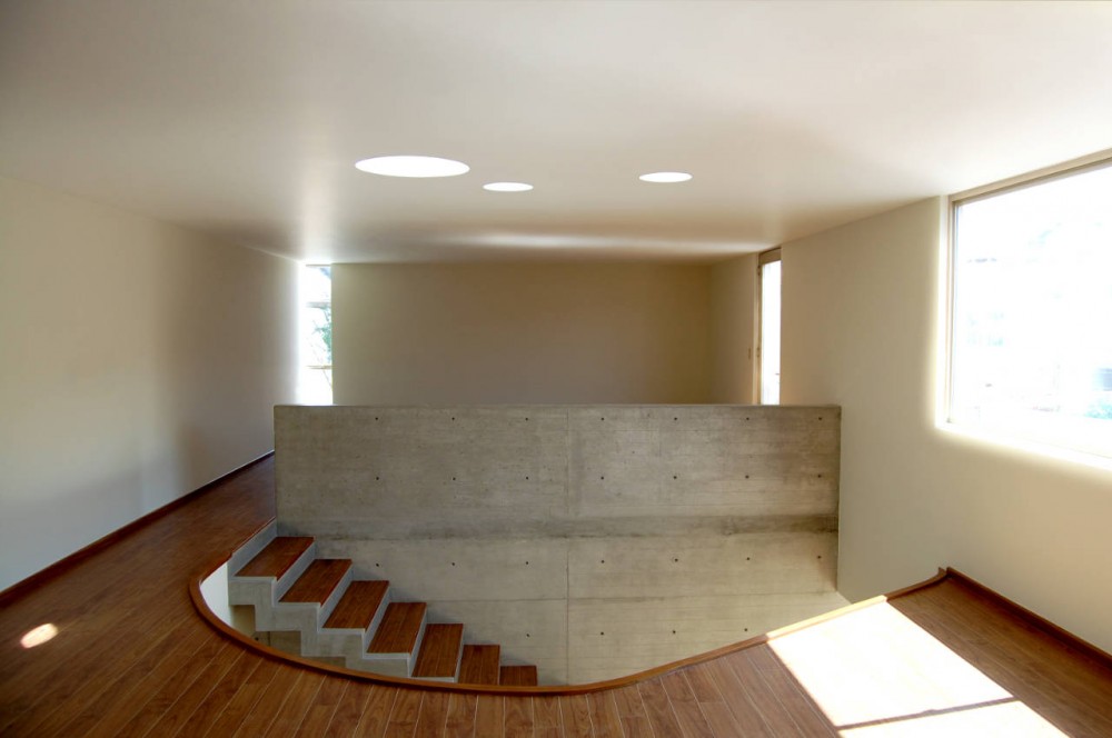 Ph4 House / T38 Studio + Pablo Casals-Aguirre