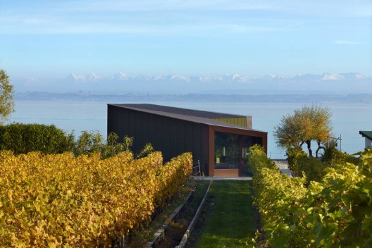 Fisherman Workshop / Ipas Architectes