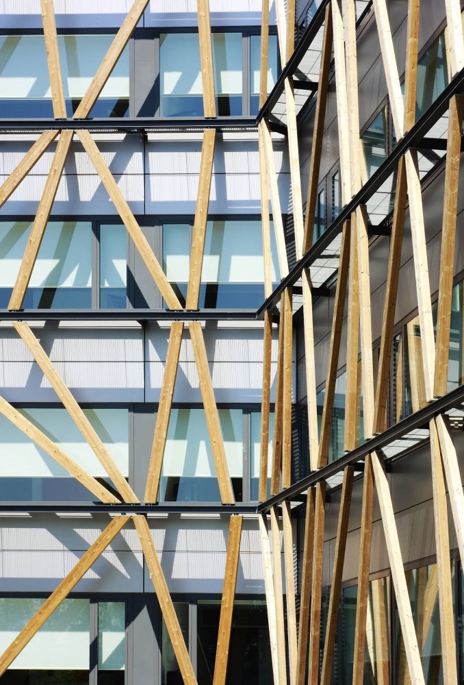 Telefonica Corporate University In Parc de Bell-llo /​ Batlle & Roig Architects