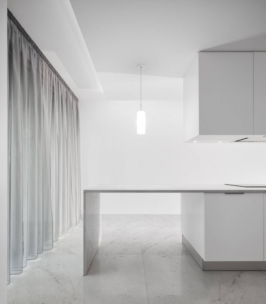 House In Souto / Nelson Resende
