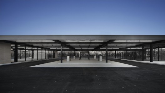 Conversion Of Mies Van Der Rohe Gas Station / Les Architectes FABG