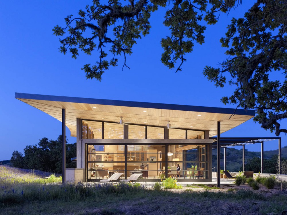 Caterpillar House / Feldman Architecture