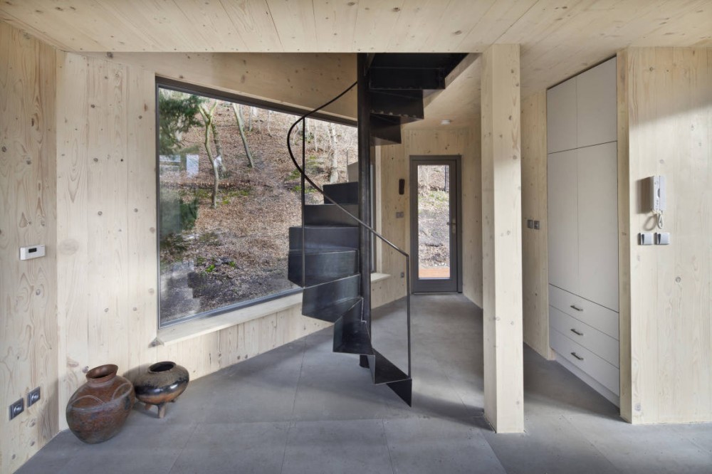 Family House In Zbecno / A.LT Architekti