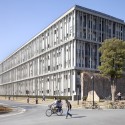 Photography: Wang Shu Projects (58) Photography: Wang Shu Projects (58) Campus Hangzhou / © Clement Guillaume