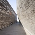 Photography: Wang Shu Projects (18) Photography: Wang Shu Projects (18) Ningbo / © Clement Guillaume