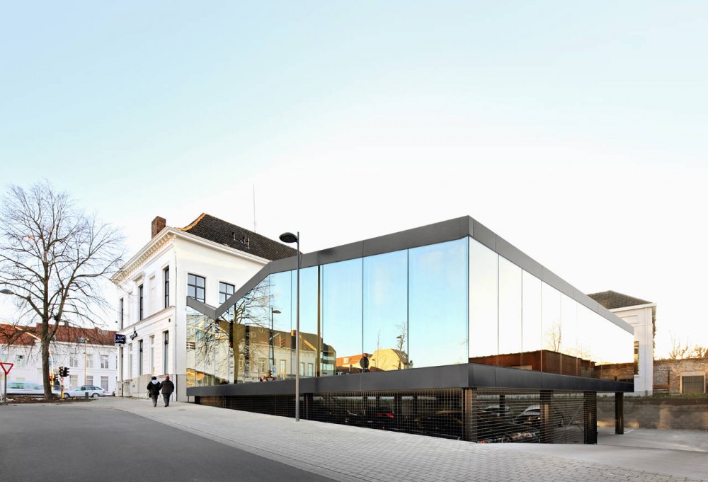 Bank Office / Dierendonck Blancke Architecten