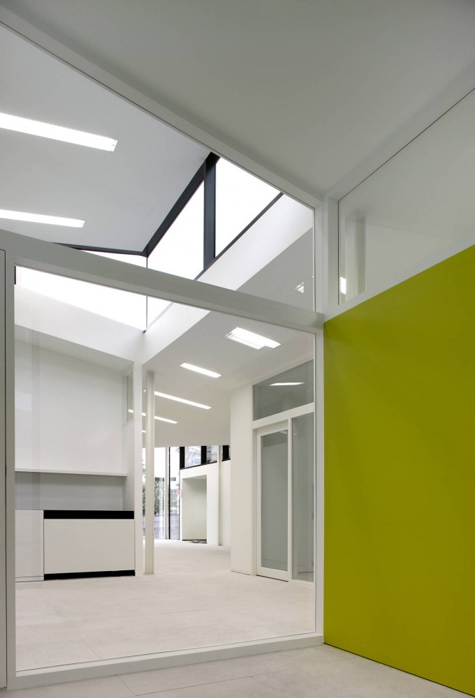 Bank Office / Dierendonck Blancke Architecten