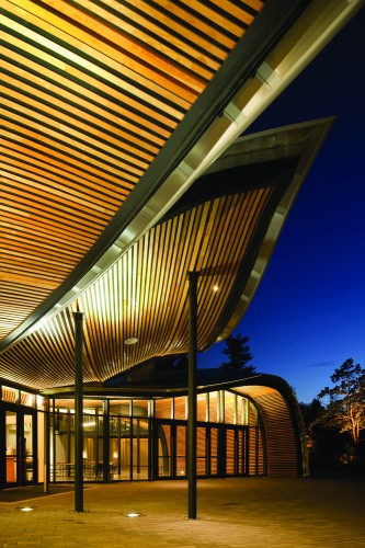 VanDusen Botanical Garden Visitor Centre / Perkins+Will (19)