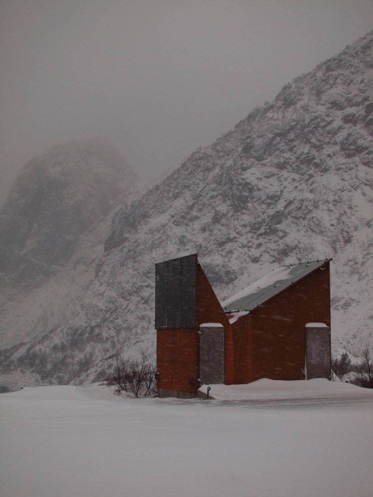 Reststop Akkarvikodden / Manthey Kula Architects