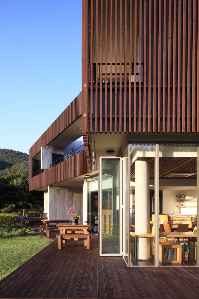 Soohwarim / Design Group Oz