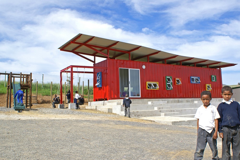 Vissershok Container Classroom / Tsai Design Studio