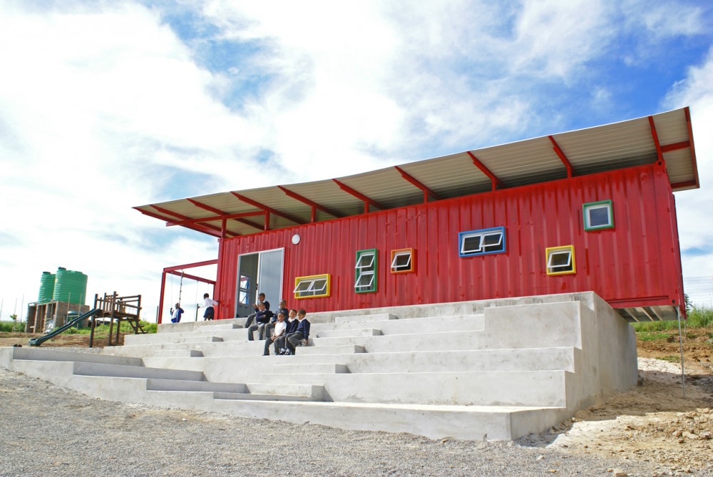 Vissershok Container Classroom / Tsai Design Studio