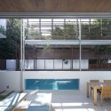 Sunshine Beach Pool House / Bark Design Architects Sunshine Beach Pool House / Bark Design Architects © Christopher Frederick Jones