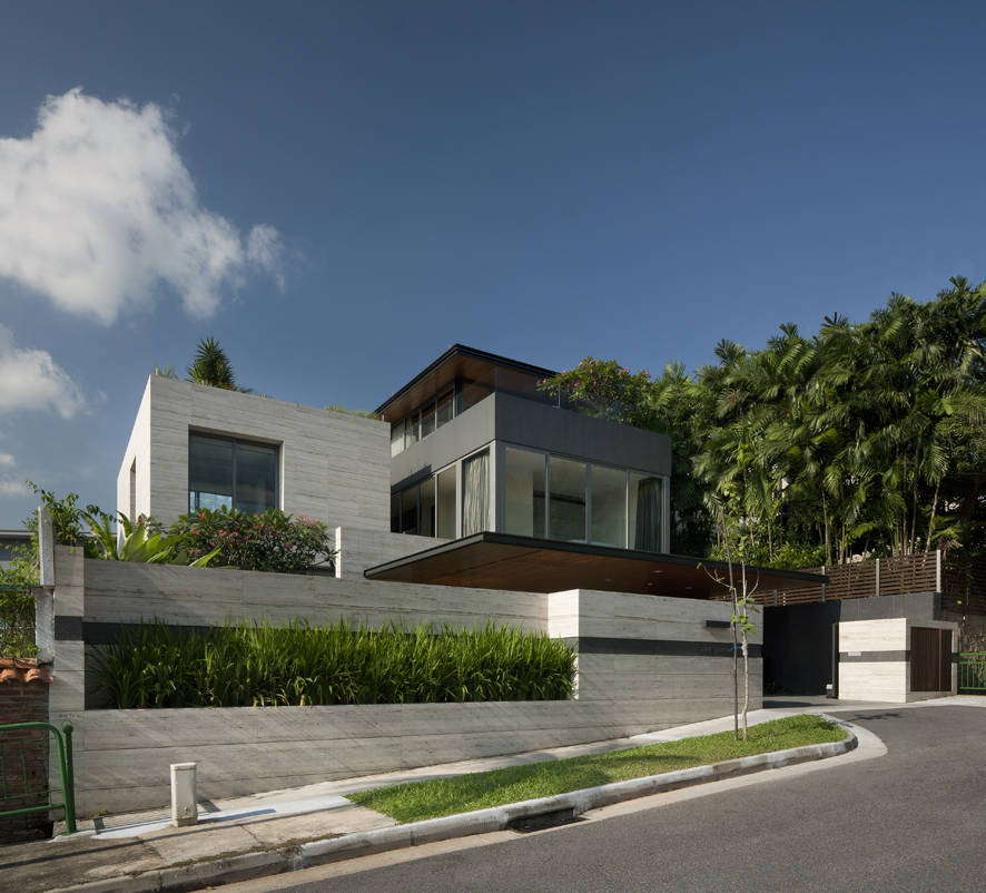 Travertine Dream House / Wallflower Architecture + Design