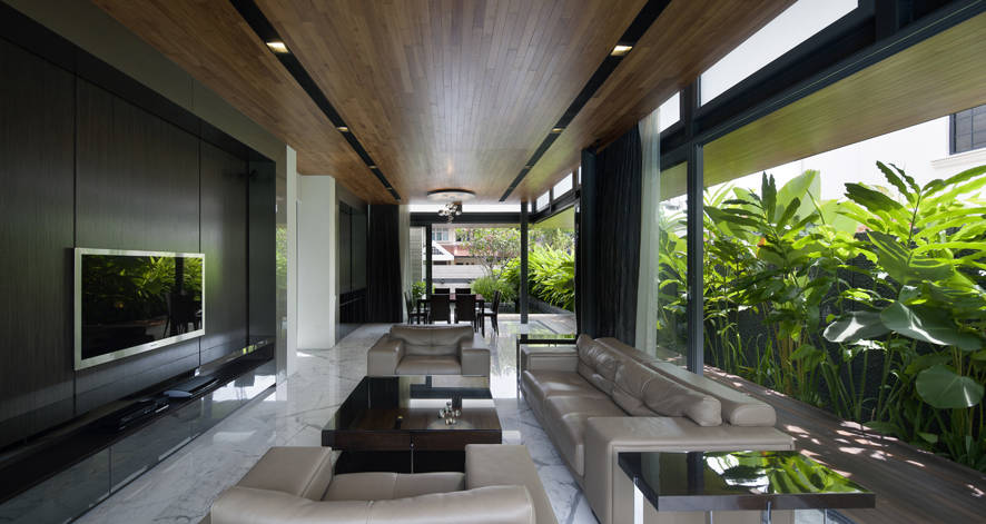 Travertine Dream House / Wallflower Architecture + Design