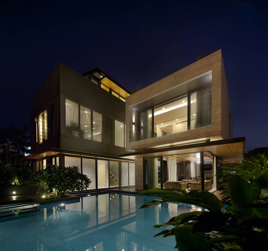 Travertine Dream House / Wallflower Architecture + Design