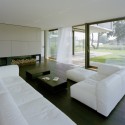 House LK / Dietrich Untertrifaller Staheli Architekten © Bruno Klomfar