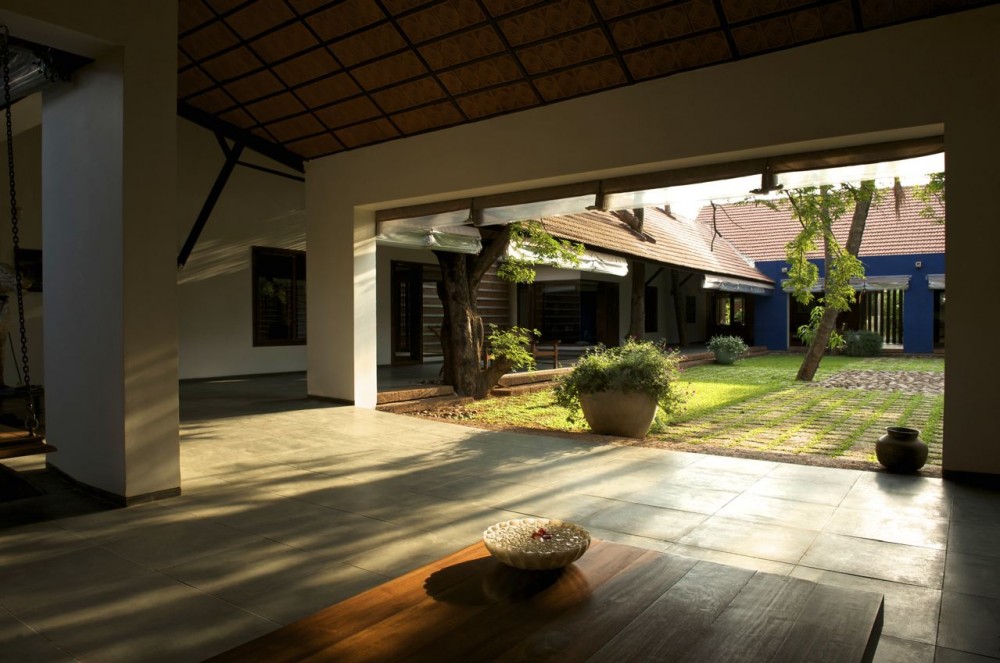 Bellad House / Khosla Associates