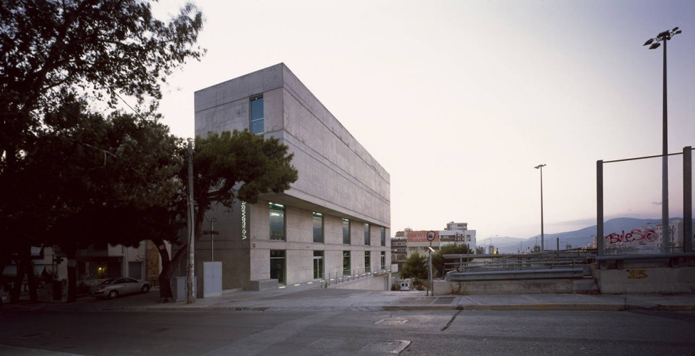 Offices and Showroom of a Fabric Company / Kalliope Kontozoglou