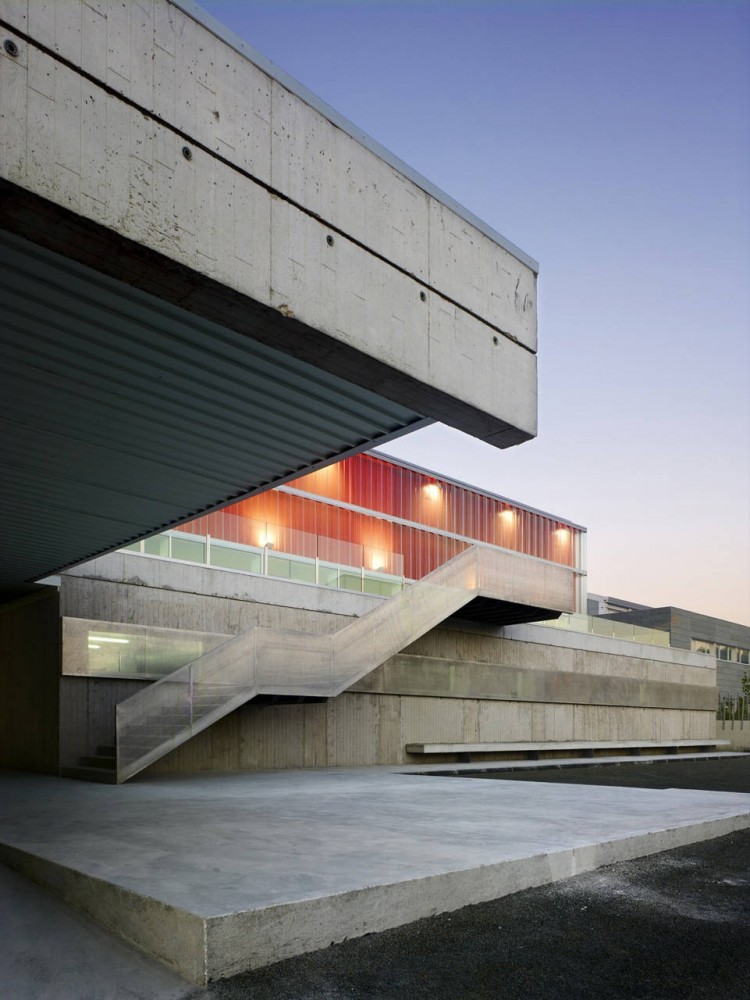Arteixo Sport Center / Jose Ramon Garitaonaindia de Vera