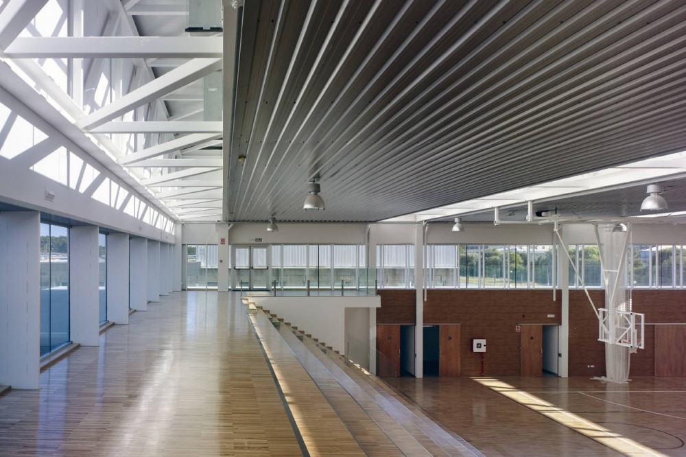 Arteixo Sport Center / Jose Ramon Garitaonaindia de Vera