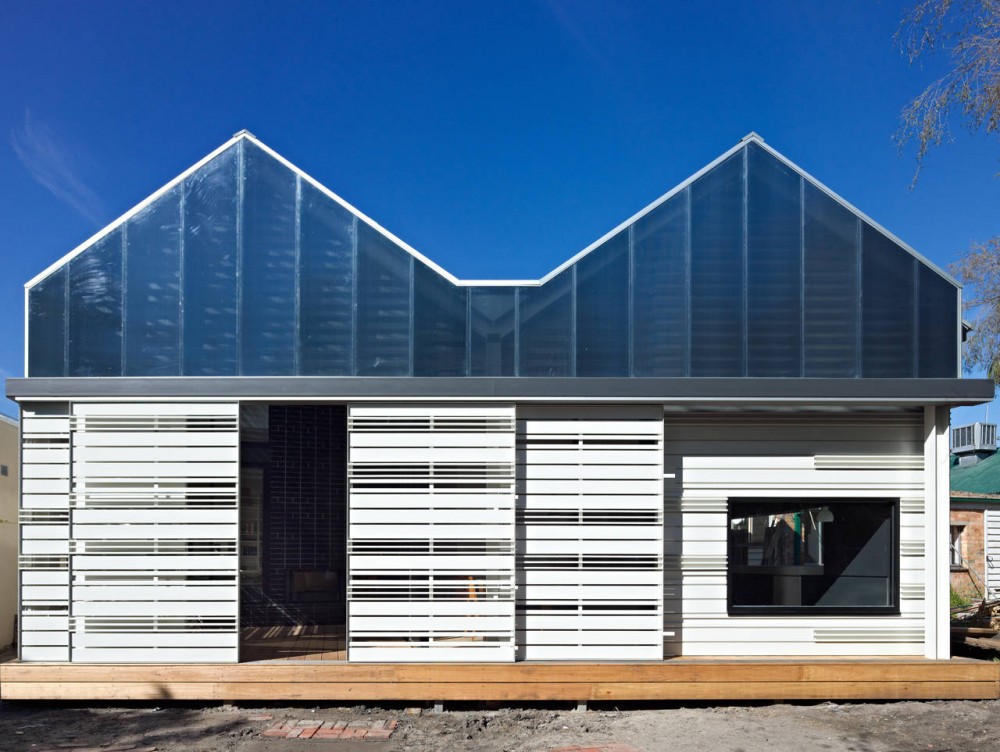 House Reduction / MAKE Architecture Studio