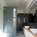 House Reduction / MAKE Architecture Studio © Peter Bennetts