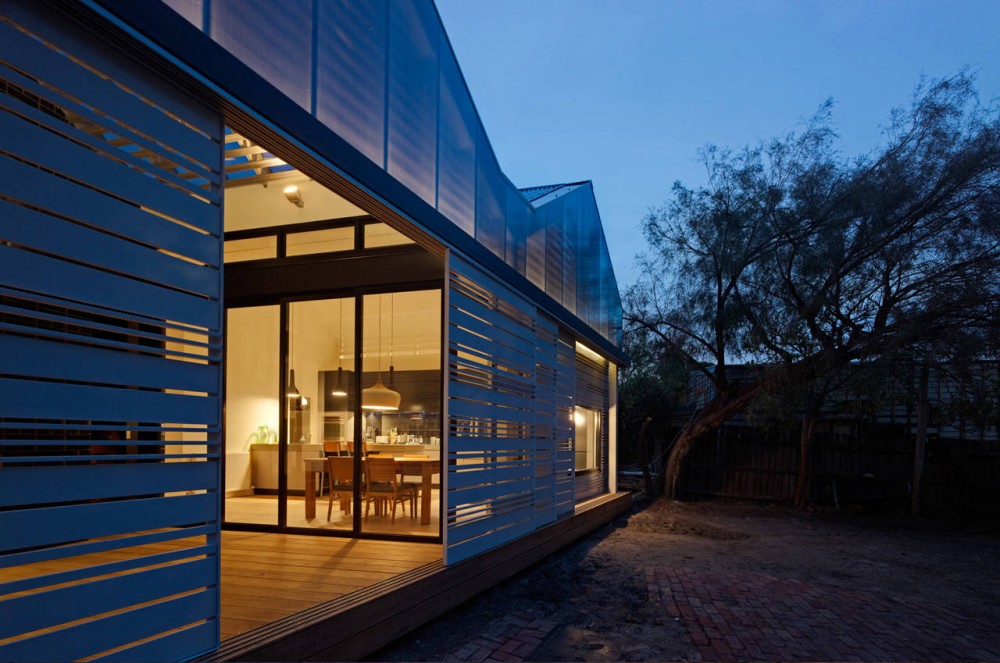 House Reduction / MAKE Architecture Studio