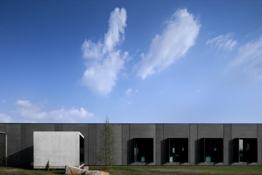 New Headquarters And Production of Pratic / GEZA