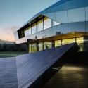 Vidre Negre Office Building / Damilanostudio Architects Vidre Negre Office Building / Damilanostudio Architects © Andrea Martiradonna
