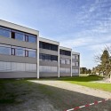 Volksschule Wallenmahd / Dietrich Untertrifaller Staheli Architekten Volksschule Wallenmahd / Dietrich Untertrifaller Staheli Architekten © Bruno Klomfar