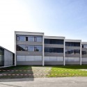 Volksschule Wallenmahd / Dietrich Untertrifaller Staheli Architekten Volksschule Wallenmahd / Dietrich Untertrifaller Staheli Architekten © Bruno Klomfar