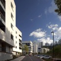 Zielony Graduate Student Village / Bar Orian Architects, S?artz Besnosoff Architects Zielony Graduate Student Village / Bar Orian Architects, S?artz Besnosoff Architects Courtesy of Bar Orian Architects + Schwartz Besnosoff Architects