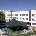 Zielony Graduate Student Village / Bar Orian Architects, S?artz Besnosoff Architects Zielony Graduate Student Village / Bar Orian Architects, S?artz Besnosoff Architects Courtesy of Bar Orian Architects + Schwartz Besnosoff Architects