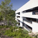 Zielony Graduate Student Village / Bar Orian Architects, S?artz Besnosoff Architects Zielony Graduate Student Village / Bar Orian Architects, S?artz Besnosoff Architects Courtesy of Bar Orian Architects + Schwartz Besnosoff Architects