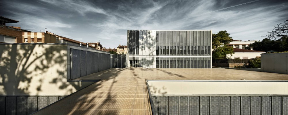 Health Center CAP La Garriga / Roldán + Berengué, arqts.