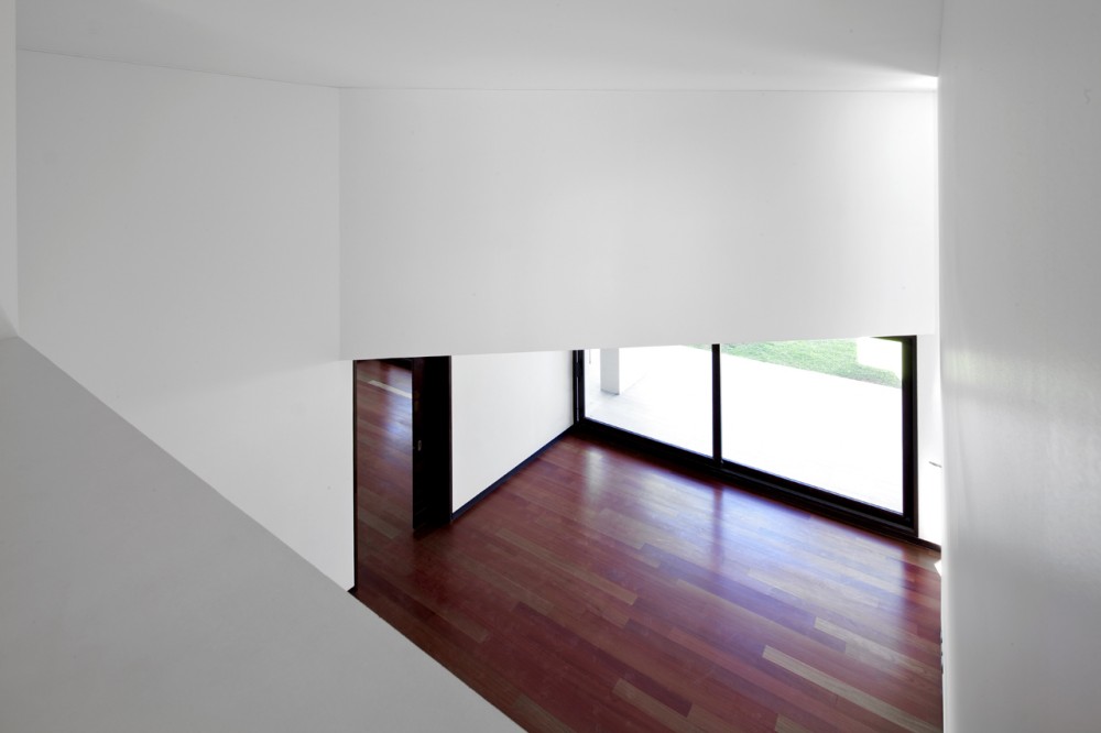 Ignacia Apartments / Gonzalo Mardones Viviani