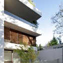 Ignacia Apartments / Gonzalo Mardones Viviani Ignacia Apartments / Gonzalo Mardones Viviani © Nico Saieh